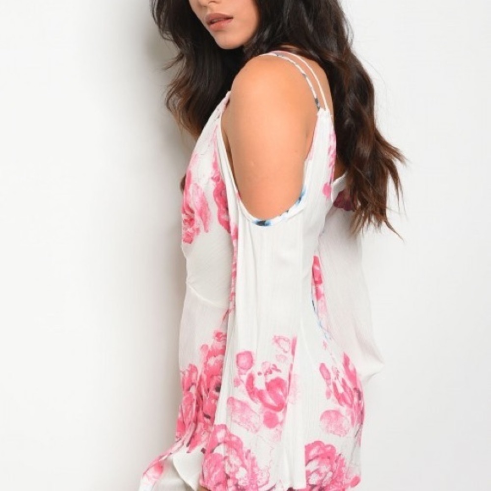SUMMER CLEARANCE✨ Floral Romper - Picture 2 of 2